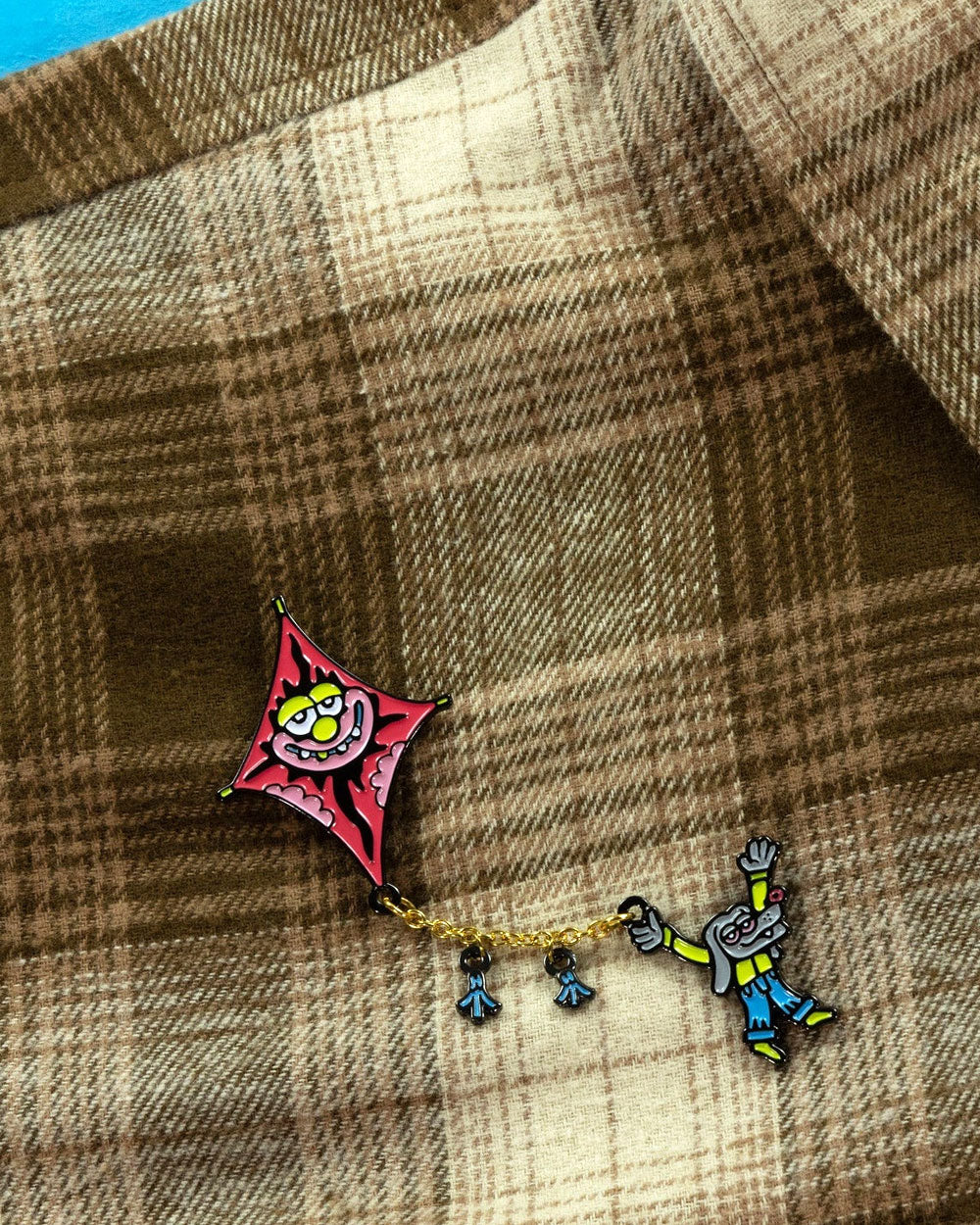 High As A Kite Chained Pin Set